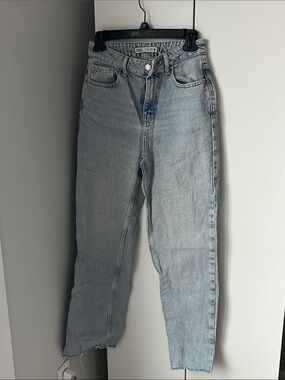 Zara Light Blue High-Rise Straight Jeans - Light Blue